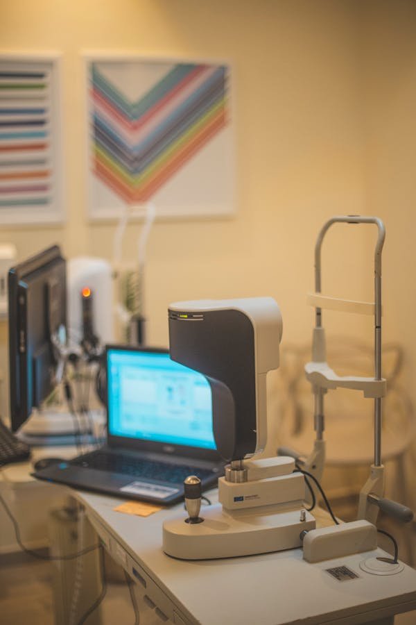 Optimal choices: automatic lens edgers for every need